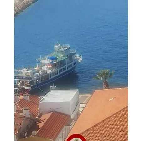 Отель Atacesme *