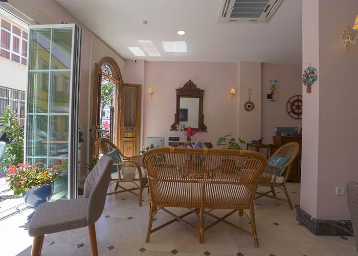 Atacesme Hotel Çeşme